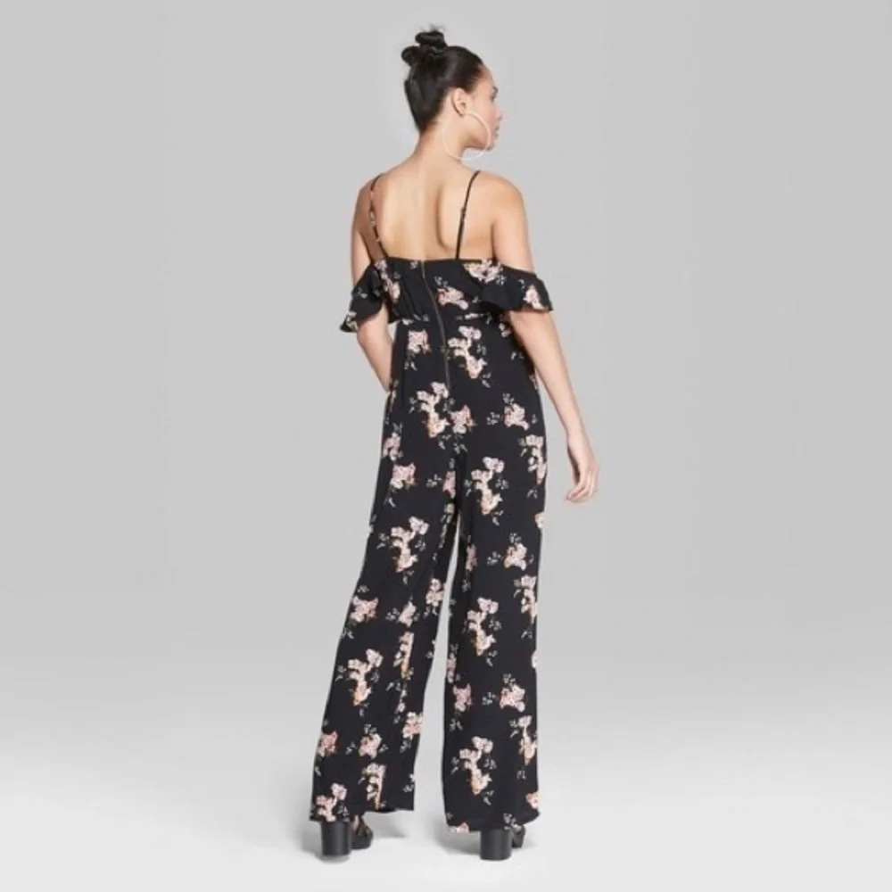 Wild Fable Black cold-shoulder jumpsuit. - Picture 3 of 11